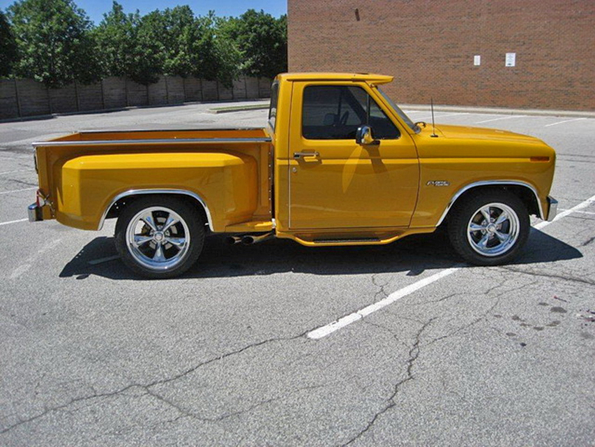 1985 Ford f150 door panels